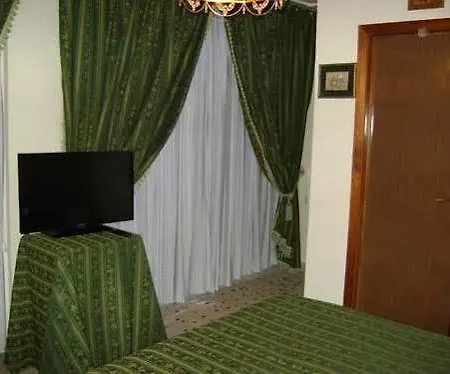 Hotel Dannuzza 3*
